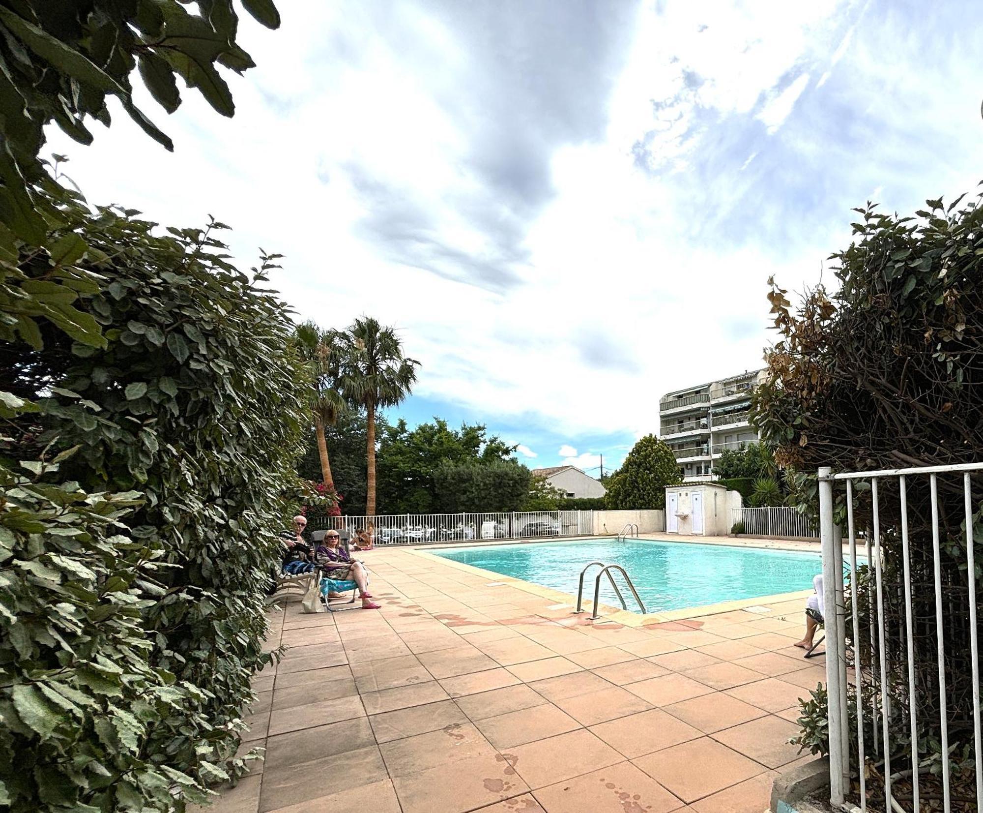 Bord De Appartement